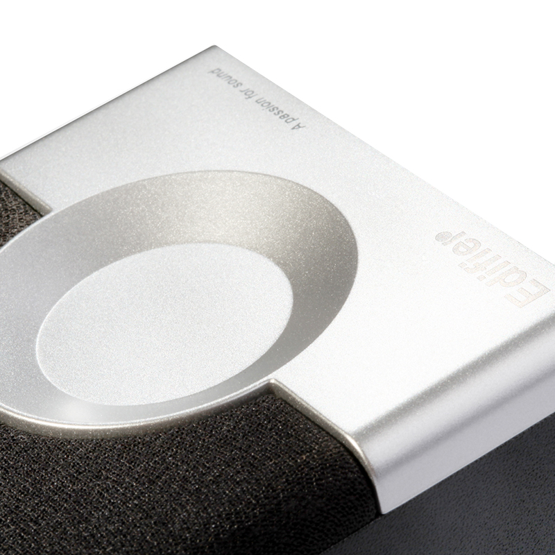 ����������С����r18t