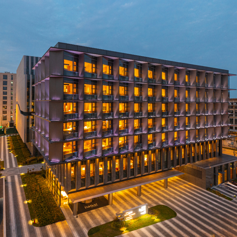 【618】上海滴水湖万枫酒店1晚+水上玩乐体验1次