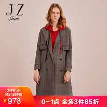 JUZUI/玖姿奥莱2018秋装新款复古细格纹大翻领风衣女外套图片
