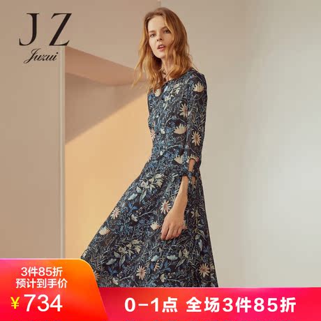 玖姿2018秋装新款时尚亮丝混纺碎花印花中长款连衣裙女显瘦商品大图
