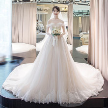 轻婚纱2019新款 新娘结婚拖尾一字肩公主梦幻奢华森系新娘简约显瘦