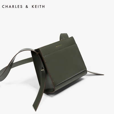 CHARLES&KEITH单肩方包通勤大容量便携斜跨邮差包CK2-50670734