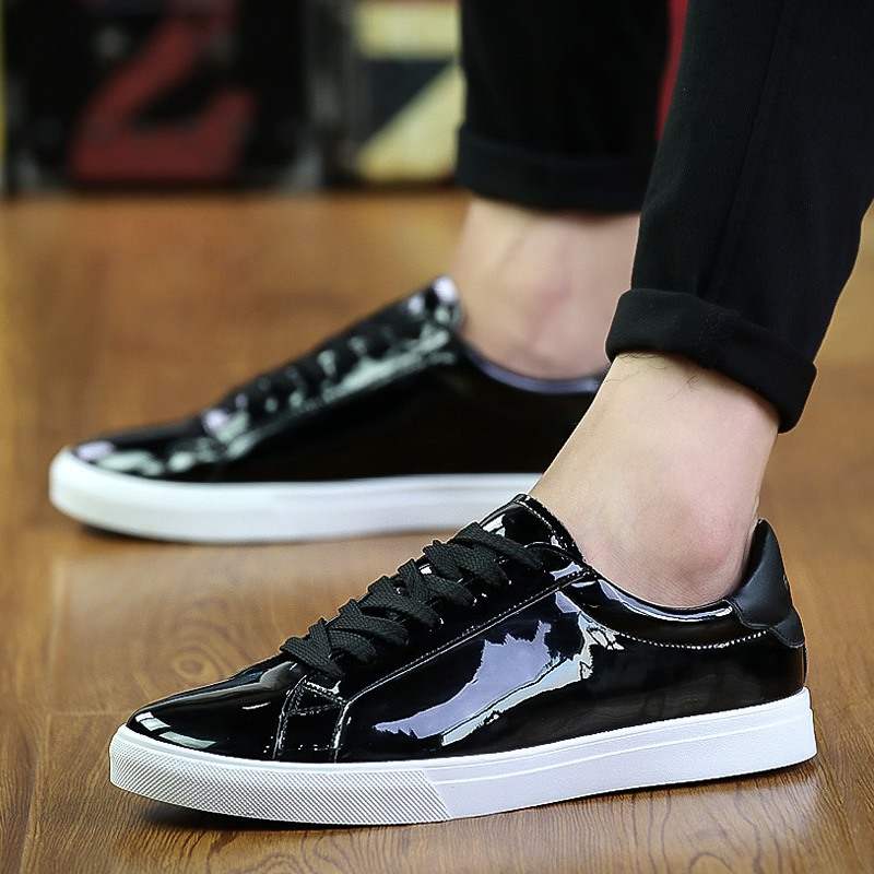 Jordan patent leather glossy men's shoes Summer trend Student board shoes Korean casual shoes Low top flat bottom mirror leather shoes