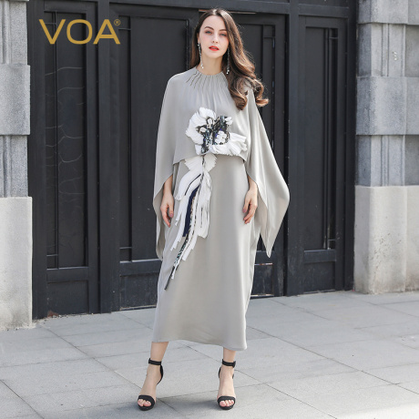 VOA灰色圆领褶皱毛边立体不对称拼接假两件式女真丝连衣裙A10125商品大图