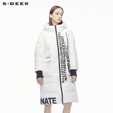 sdeer圣迪奥撞色英文夸张贴袋装饰罗纹袖口连帽羽绒服S18482494图片
