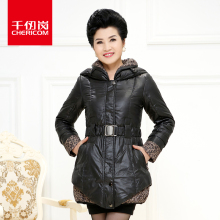 千仞岗品牌女装羽绒服中老年女修身连帽带腰带中长款羽绒服图片