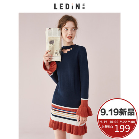 乐町2018秋装新款女条纹针织裙修身连衣裙打底裙韩版复古A字裙潮商品大图