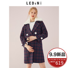 乐町2018秋装新款格纹双排扣翻领A字型毛呢大衣外套女中长款秋冬图片