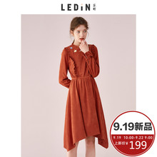 乐町2018秋装新款女荷叶蕾丝边连衣裙喇叭袖韩版复古气质港味修身图片