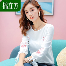 白色清新甜美刺绣t恤女秋装2018新款棉立方甜美小宽松文艺女上衣图片