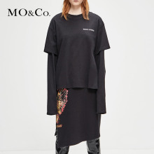 MOCO2018冬季新品假两件摇滚图案印花连衣裙MA184DRS201 摩安珂图片