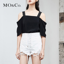 MOCO2018夏季新品钉珠宽肩带露肩上衣MA182TOP108 摩安珂图片