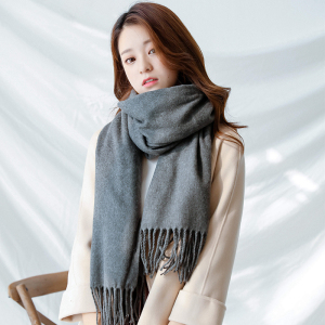 学生仿羊绒围巾披肩
