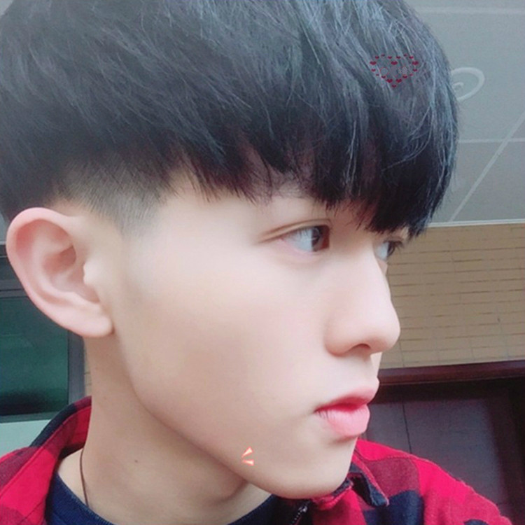 碎盖刘海两边,两边铲碎海碎发,两边铲碎海_大山谷图库