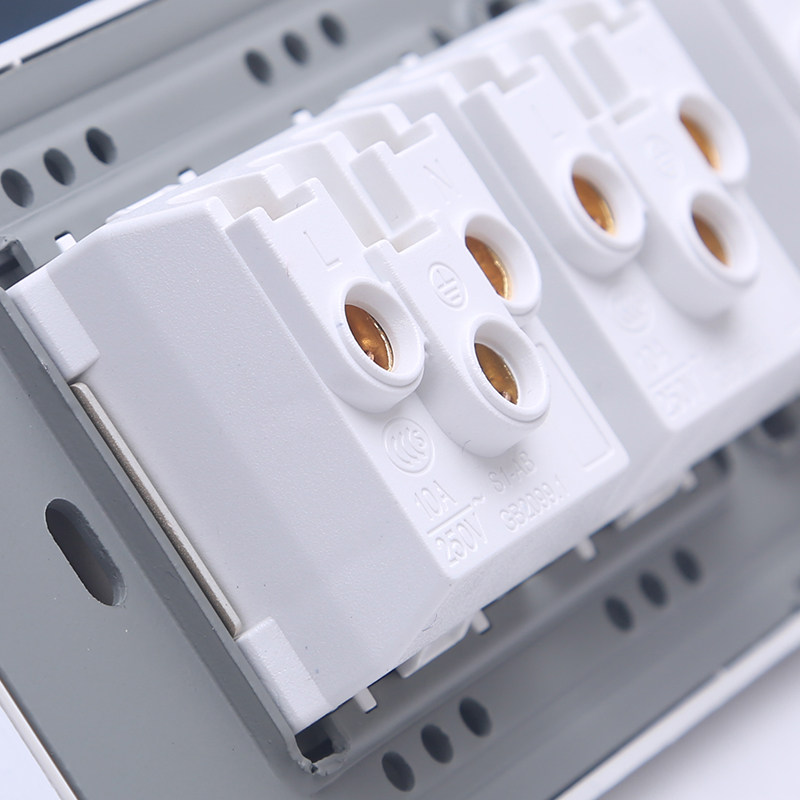 ŷ��ǽ�ڿ��ز������һ��15��