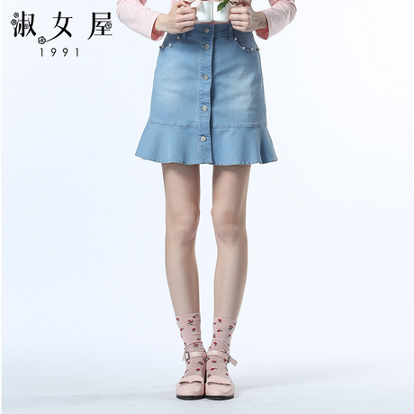 淑女屋2018年冬季新款修身柔软微弱A字型蓝色牛仔短裙商品大图