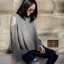 米可可    M6100文艺宽松百搭高领打底针织衫女显瘦露肩毛衣女图片