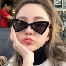 个性 墨镜明星眼镜 不规则三角形猫眼太阳镜批发 欧美时尚 2018韩款
