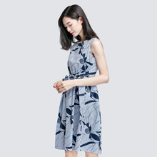【新品价88元】2019夏中长款条纹印花修身无袖背心连衣裙仙女裙