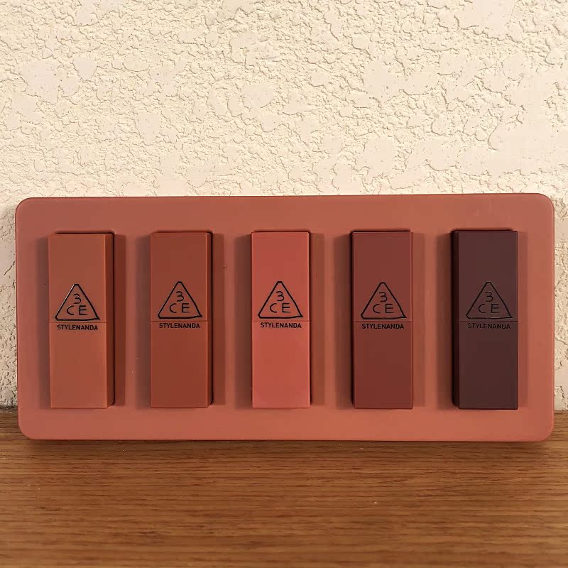 老张代购 3ce\/三只眼迷你小样唇膏5件套装 吃土