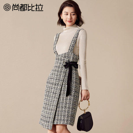 【8折价214元】尚都比拉不规则裙摆丝绒系带格子粗花呢背带连衣裙商品大图