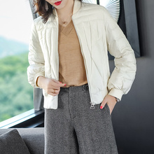 隆缘裳2018冬新款时尚轻暖灯笼袖休闲棒球款短款羽绒服外套女3250图片