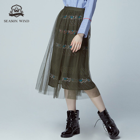 季候风2018秋季新品时尚清新碎花仙女风印花高腰长裙女商品大图