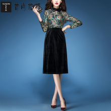 首尚格释秋装女2018新款修身气质印花裙子拼接中长款金丝绒连衣裙图片