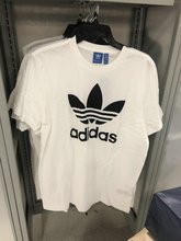 美国 adidas三叶草男士经典LOGO世界杯棉质印花休闲简约短袖T恤衫