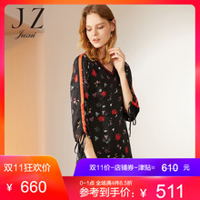 JUZUI/玖姿旗舰店2018秋装新款休闲收腰显瘦V领印花连衣裙女图片