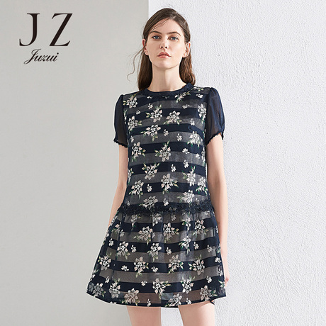 JUZUI/玖姿2018夏新款连衣裙女中长修身短袖印花蕾丝雪纺裙显瘦商品大图