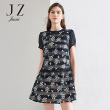 JUZUI/玖姿2018夏新款连衣裙女中长修身短袖印花蕾丝雪纺裙显瘦图片