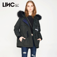 LINC金羽杰冬季新品字母印花貉子毛领羽绒服女短款外套7450802图片
