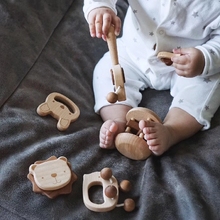 礼盒榉木手摇铃木牙胶新生儿玩具婴幼儿玩具 出口韩国原装