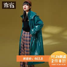 森宿绿色中长款皮质风衣女冬装2018新款连帽气质加厚防风大衣外套图片