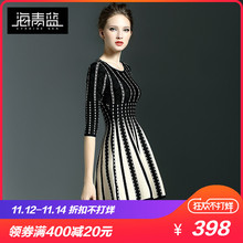 海青蓝2018秋装新款女时尚圆领收腰修身条纹印花针织连衣裙51308图片