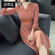 海青蓝2018夏季新款女装V领长袖条纹拼接收腰修身A字连衣裙00885图片