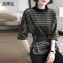 海青蓝2018秋装新款女时尚高领蝙蝠袖绑带拼接丝绒条纹上衣05172图片