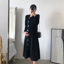 双12新品2018冬季 V领显瘦气质钮扣针织裙宽松简约
