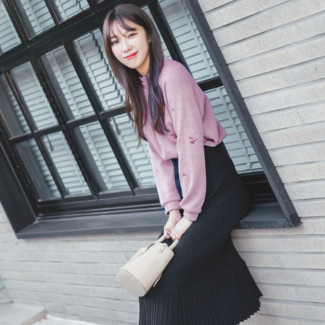 桔熊韩系玫瑰刺绣木耳边蕾丝领针织衫上衣女装秋冬大码AB5904商品大图