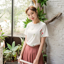 桔熊夏装T恤女花草刺绣小清新圆领短袖上衣女大码AB6153图片