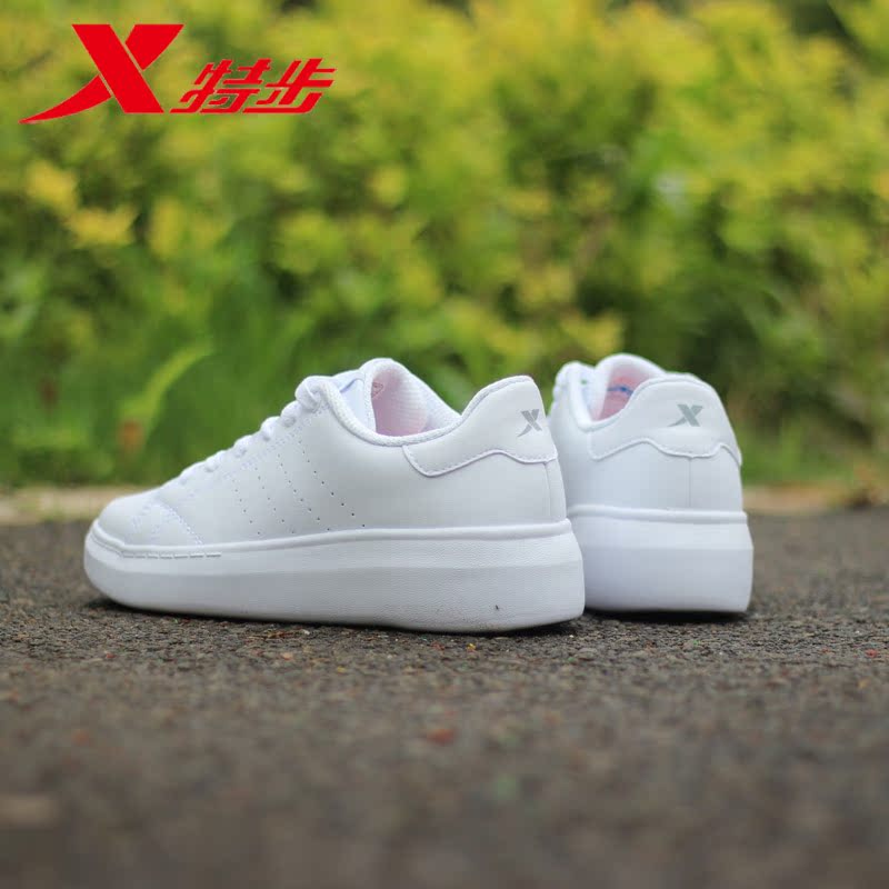 Special Women's Shoes Small White Shoes with Elevated Inner Height in Summer 2019 New Student Board Shoes Versatile Fashion Casual Shoes Authentic Female