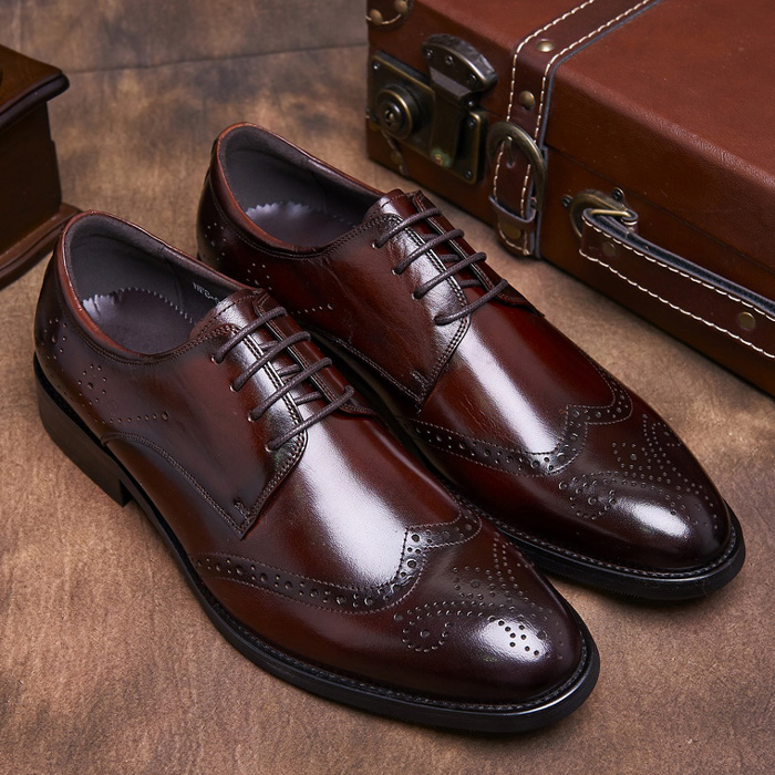 British Pointed Block Carved Leather Shoes Men's Genuine Leather Lace up Business Dress Breathable Single Leather Shoes Wedding Shoe Trend