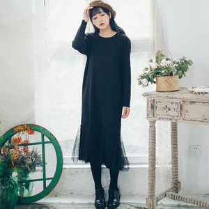 蕾丝拼接下摆鱼尾裙