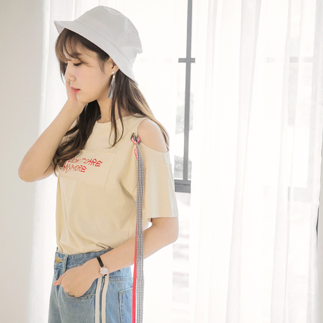 桔熊优惠字母刺绣露單肩飄带圓領短袖T恤上衣女大码AB3978商品大图