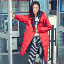 PRASE冬装2018新款欧货时尚红色白鸭绒连帽羽绒服女中长款潮外套图片