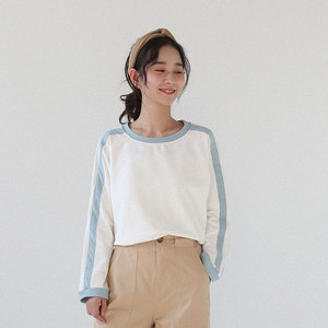 日系简约圆领T恤百搭打底衫