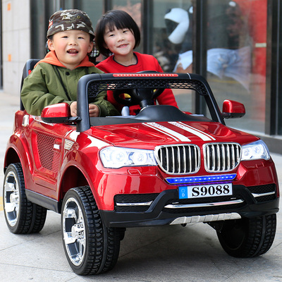 双座电动车