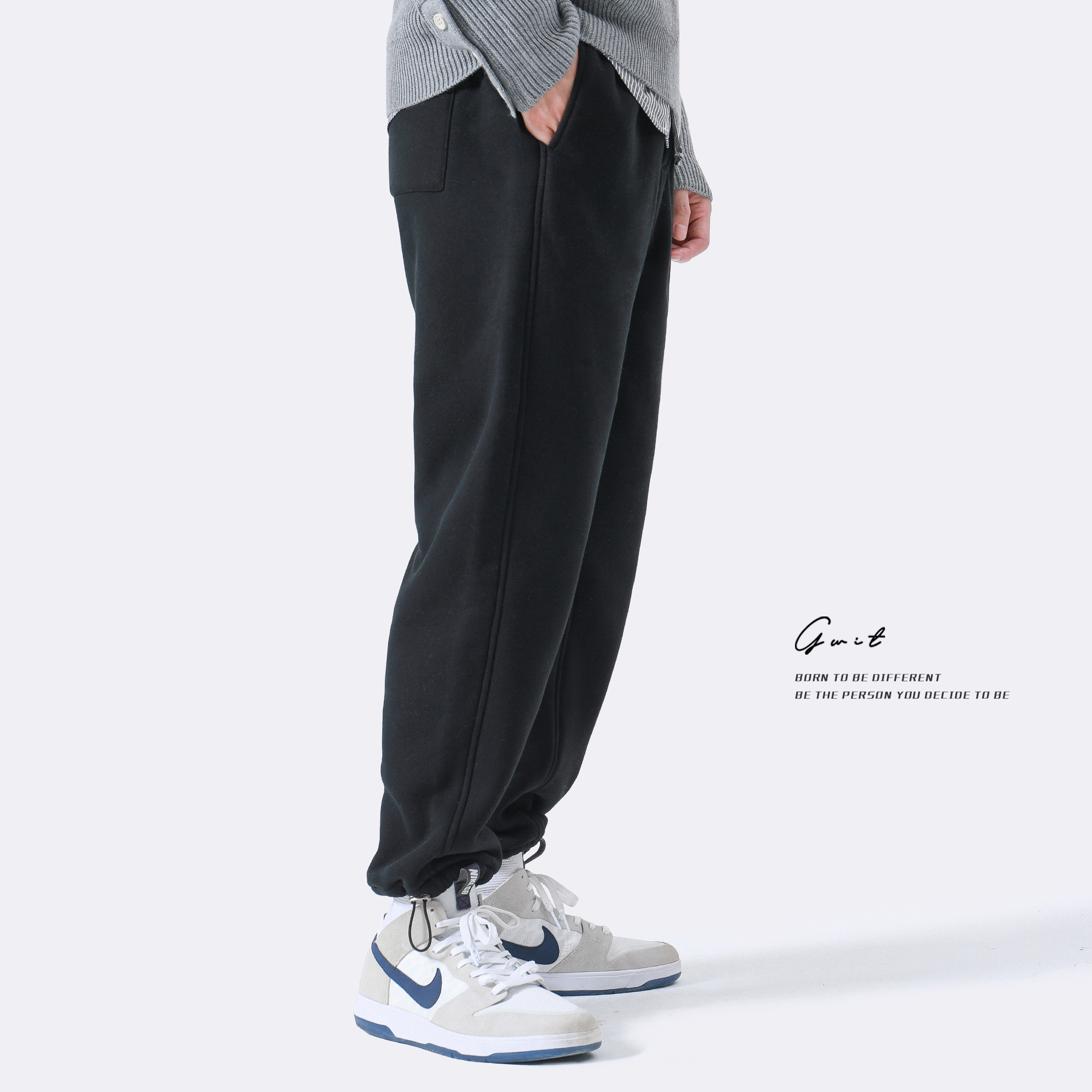 GWIT 400g重磅美粒绒 冬季新款宽松休闲加绒加厚束脚运动卫裤男