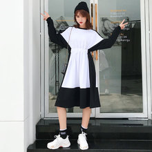 2018早秋新款女装韩版中长款长袖时尚连衣裙 套头宽松显瘦百褶裙图片